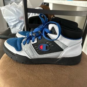 Champion shoes size 8